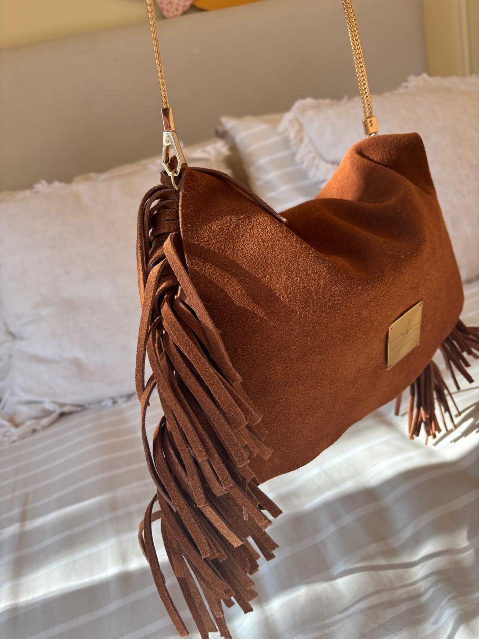 Cartera Sobre Flecos Camel · Noel Belén Indumentaria