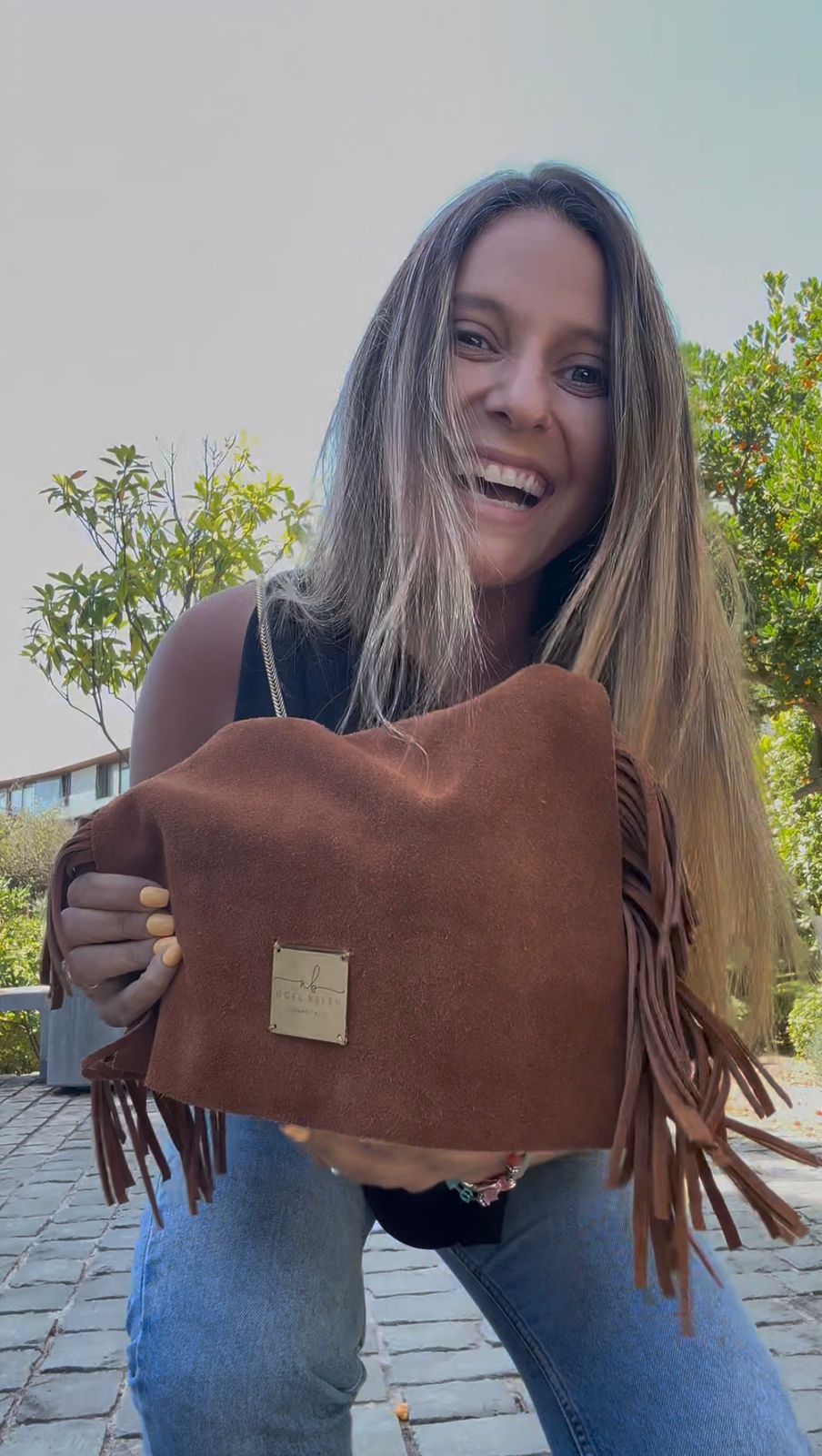 Cartera Sobre Flecos Camel · Noel Belén Indumentaria